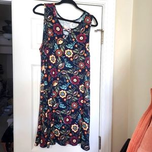 16W/18W beautiful fall floral a line dress